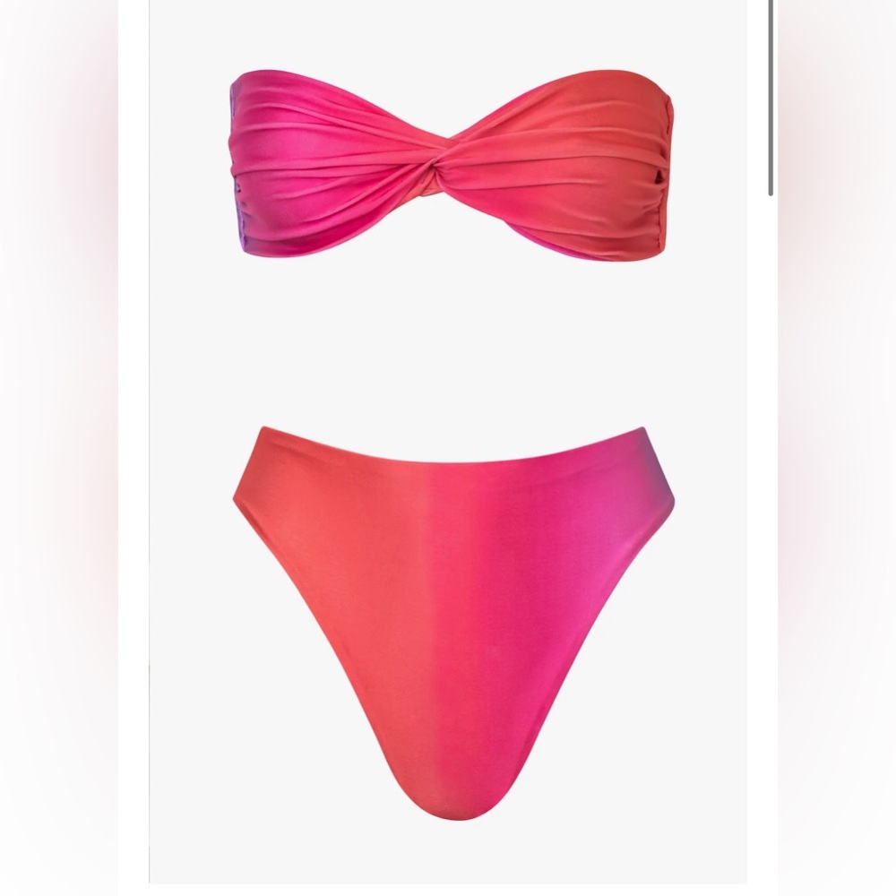 BAOBAB
Vera Bottom and top sold as set XS